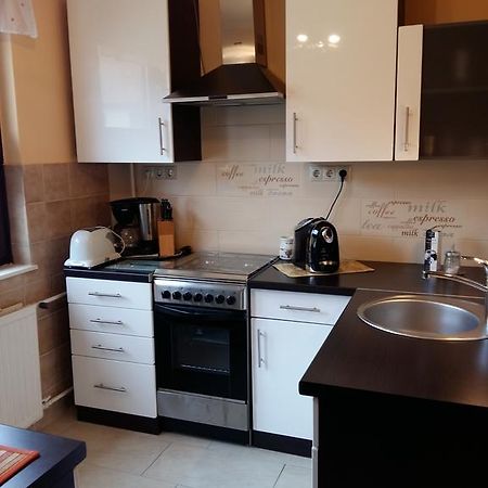 City Centre Apartment Győr Exteriör bild